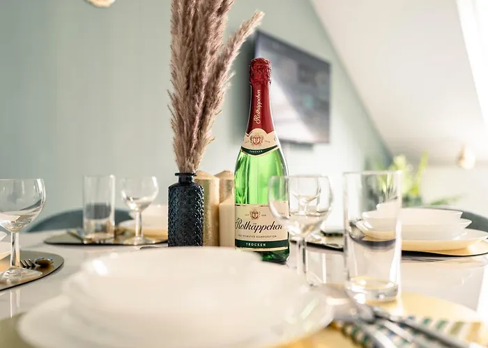 Deluxe - Parking - Workspace *